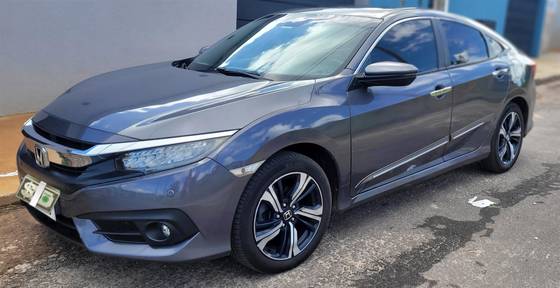 HONDA CIVIC 1.5 16V TURBO GASOLINA TOURING 4P CVT